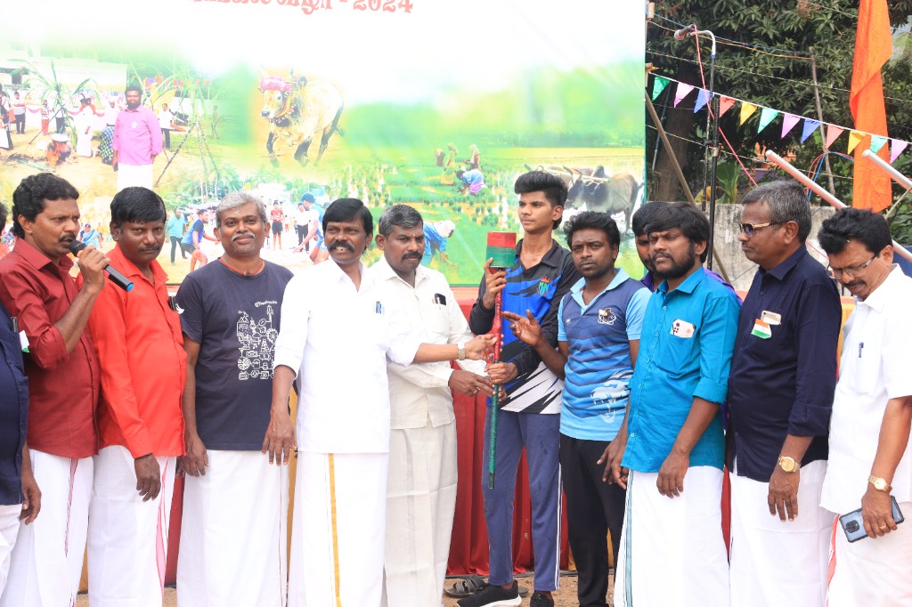 Pallavaram Pongal Trophy Presentation